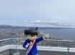 江戸川コナン、函館山で顔ハメパネルの旅　“名インタビュー”で事件を深堀り