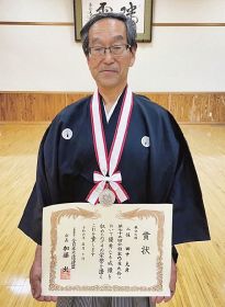 教士の部／田中さんが２位／全日本弓道大会