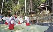 みこの舞や獅子舞　奉納／龍神村　丹生神社で例祭
