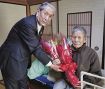 中田さん１００歳に／みなべ町山内／町長がお祝い訪問