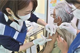 高齢者へワクチン接種／古座川町で本格開始