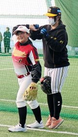 女子野球でまちおこし　田辺市、教室や動画でアピール