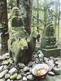 地宝の物語（４２）／牛馬童子像（田辺市中辺路町近露）／熊野古道のシンボル