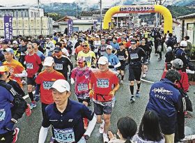１７００人が力走、４年ぶり　上富田町で「口熊野マラソン」、和歌山