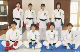 全国選抜大会に出場する熊野のメンバー