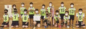 岡Ｆｒｉｅｎｄｓ優勝／小学生４チーム熱戦／上富田／ドッジボール大会