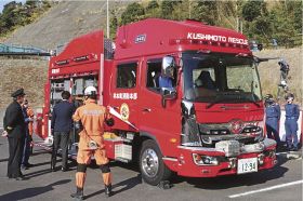 最新型の救助工作車配備　串本消防署