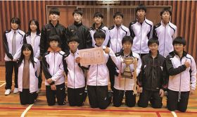 優勝は男子田辺、女子熊野　冬季紀南高校バレー