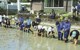 教育旅行で住民と交流　大阪の中学生が農業や漁業体験、すさみ町