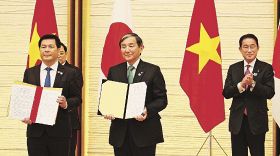 貿易、産業協力の覚書更新　和歌山県とベトナム商工省