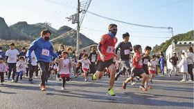 幼児から大人　２７３人走る／みなべ／町内マラソン大会