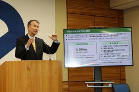 学校給食無償化へ自治体支援　今秋から和歌山県、知事「本来は国がやるべき」