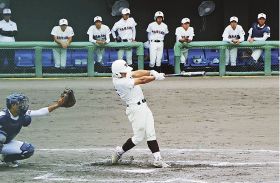 田辺が５２年ぶり近畿へ　決勝で耐久に敗れ準優勝、秋季高校野球和歌山県大会