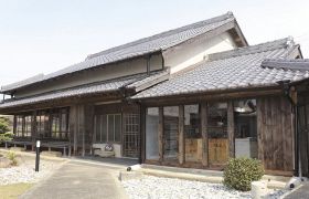 現在は宿泊・飲食施設として活用されている旧神田家別邸（串本町串本で）