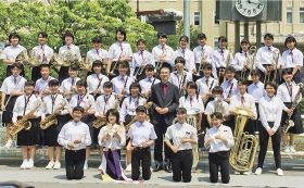 中学校Ａで県代表に選ばれた明洋中学校吹奏楽部