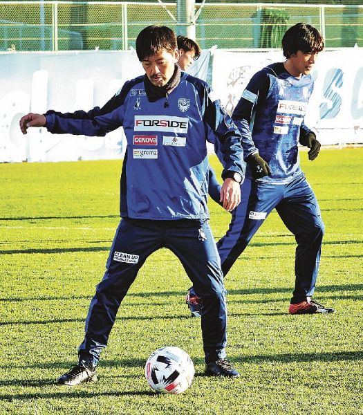 俊輔 松井がやってきた 横浜ｆｃ上富田キャンプ カズも合流 紀伊民報agara