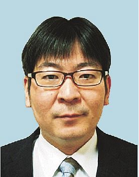 小谷知也氏