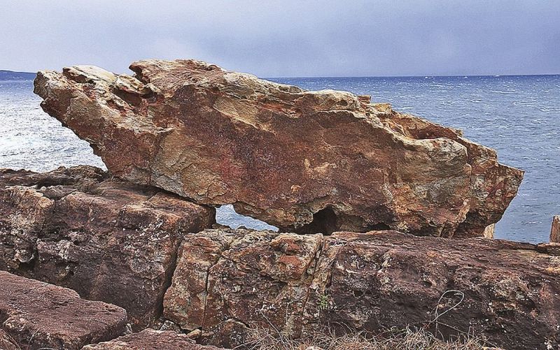 サドンロック と命名 白浜 三段壁の謎の岩 紀伊民報agara