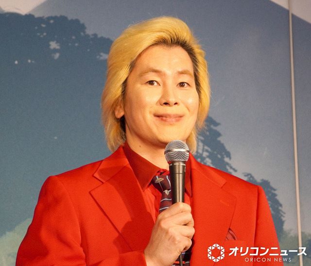 音声ガイドに苦戦したメイプル超合金・カズレーザー （C）ORICON NewS inc.