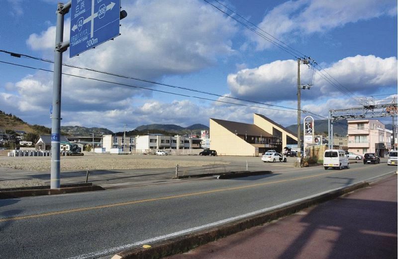 「松源」が出店を計画しているパチンコ店跡地（和歌山県田辺市稲成町で）