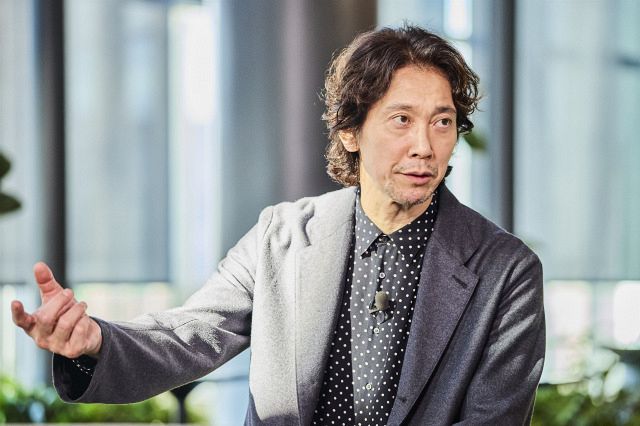 12月6日スタート『MIRAI JAM』でMCを務める佐々木蔵之介（C）MBS