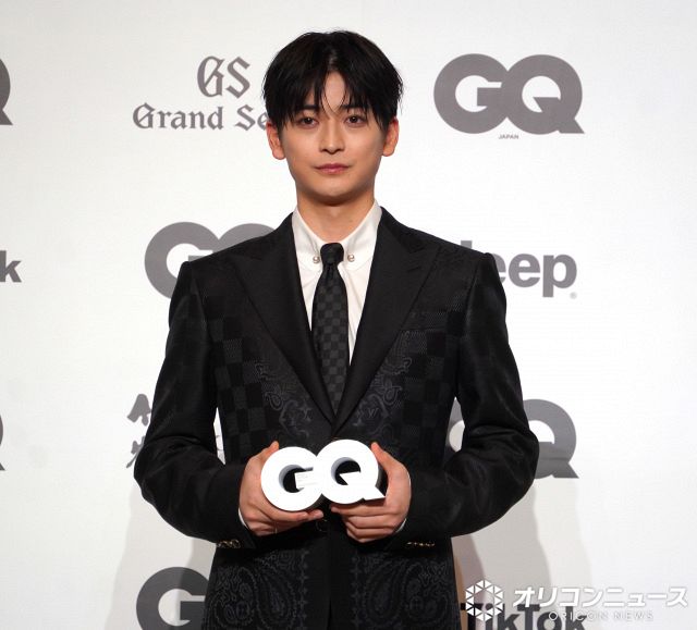 『GQ MEN OF THE YEAR 2025』授賞式に登壇した高橋文哉 （C）ORICON NewS inc.