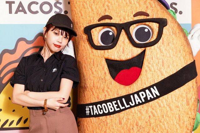 アイナ・ジ・エンドとTaco Bellがコラボレーション