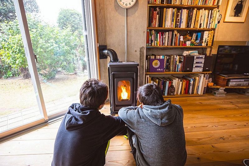 ペレットストーブの設置例