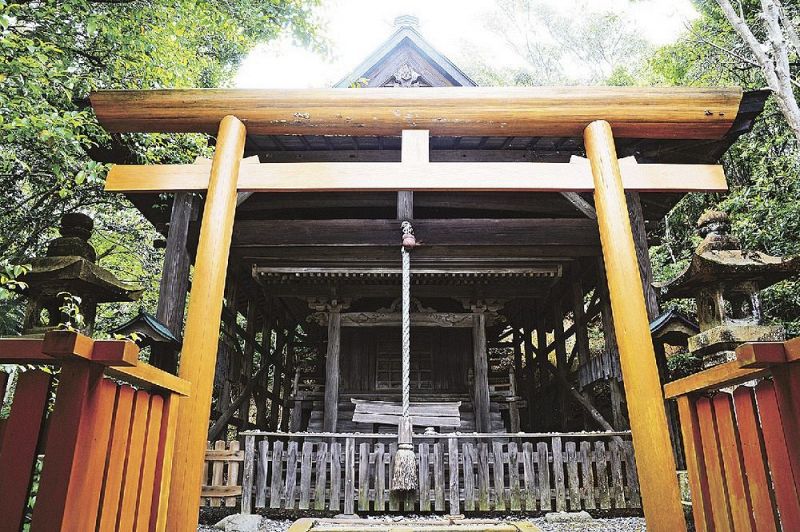 １７７６年に再建されたとされる千里王子の本殿（和歌山県みなべ町山内で）