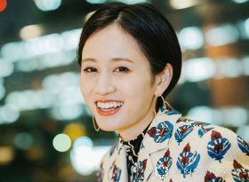 前田敦子、秋元康氏らとの自撮りオフショット公開「青春すぎ！」「秋元先生若返ってない？」