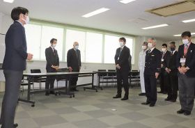 串本、古座川／コロナ乗り越えよう／仕事始め式で町長訓示