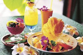 夏季限定カフェでスイーツはいかが　白浜町