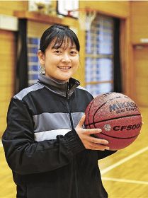 がんばってます／片井　ふく実〈かたい　ふくみ〉さん（２６歳）　田辺市上秋津小学校