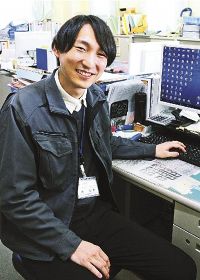 がんばってます／橘　尚希〈たちばな　なおき〉さん（２５歳）　田辺市給食管理室